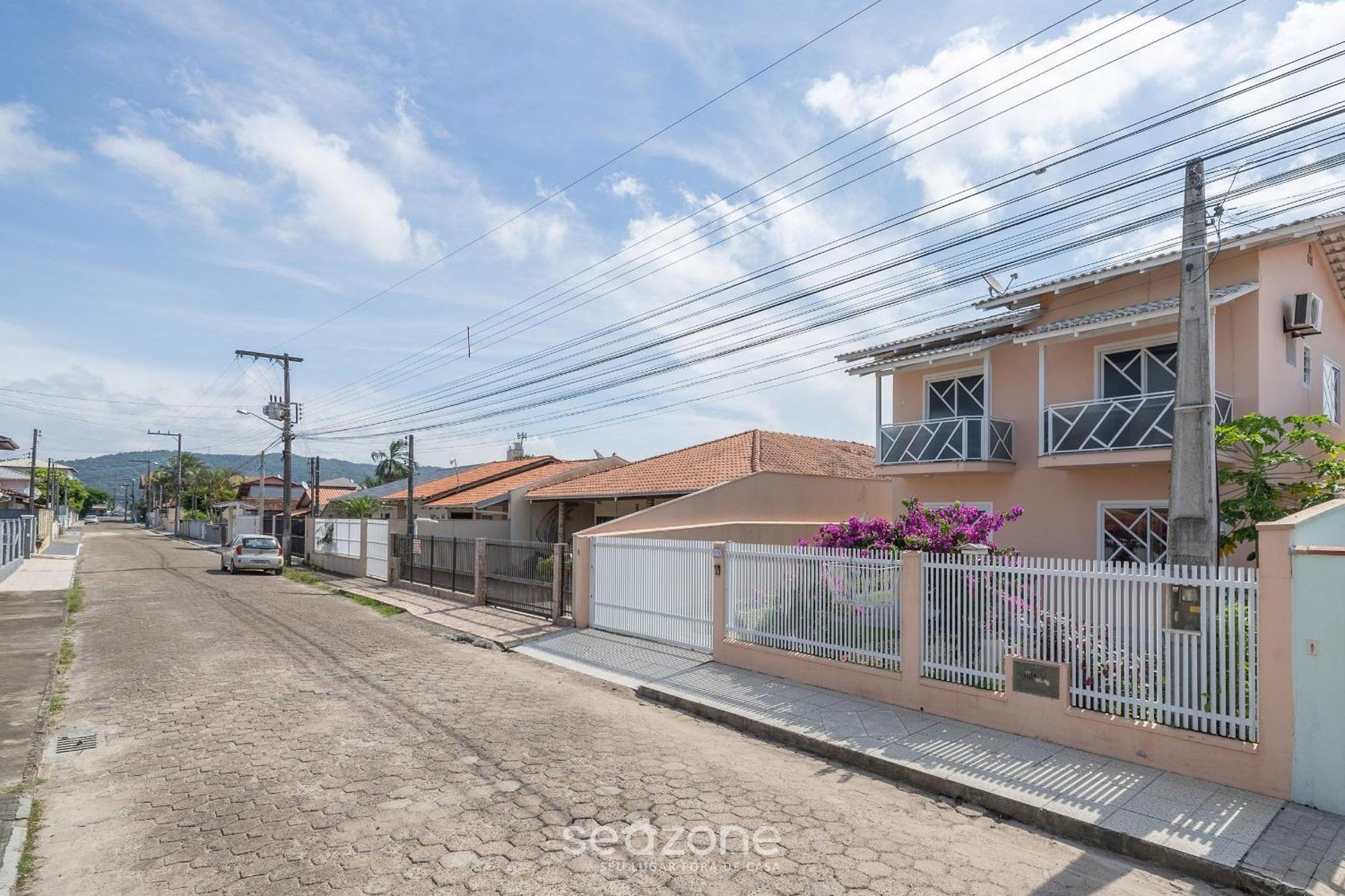 Willa Bela Casa Com Piscina No Centro De Penha/Sc Bsl190 Zewnętrze zdjęcie